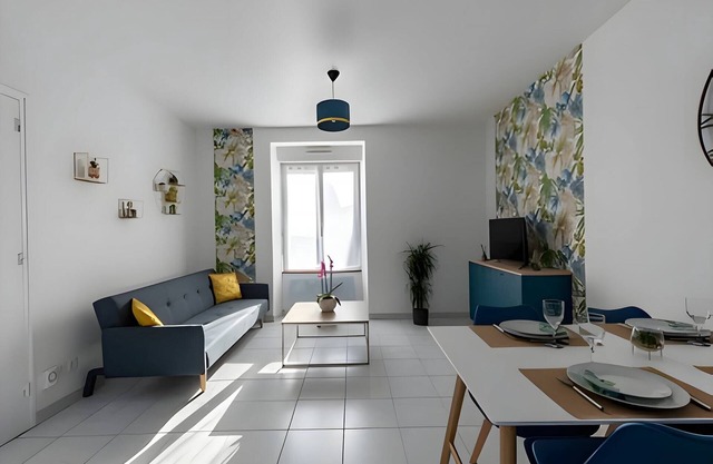 Apartment in Le Mans near Iconic Circuit