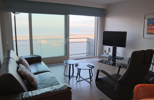 Apartment in Nieuwpoort with Sea Views