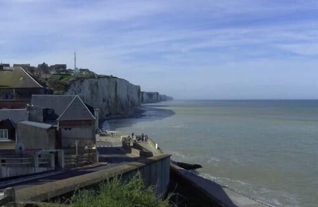Apartment in villa for 6 persons-2*- . Sea view, somme bay.