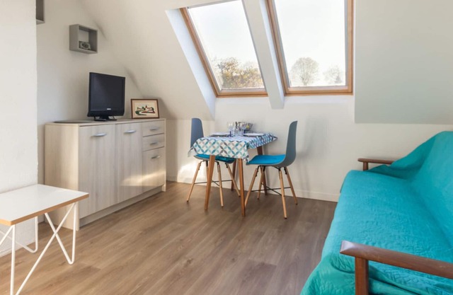 Apartment Isneauville, 1 bedroom, 2 people