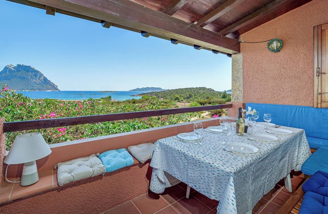 Apartment 'Casa Sardina' with Sea View, Private Terrace