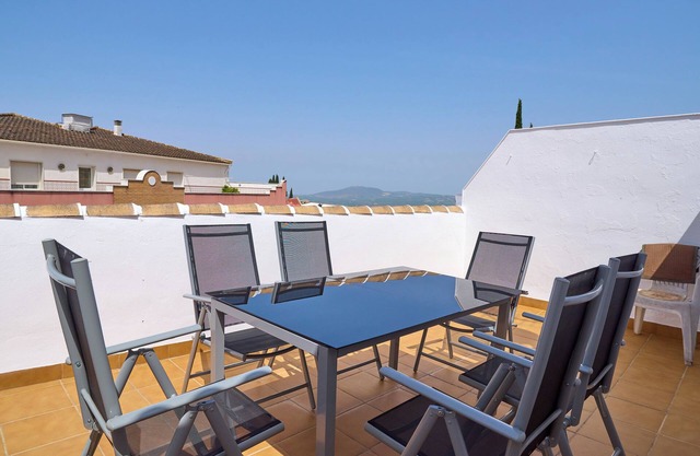 Apartment 'La Molina' with Mountain View, Private Terrace and Balcony
