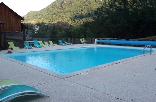 Apartment "Le calme de Ax" with Mountain View, Shared Pool & Balcony