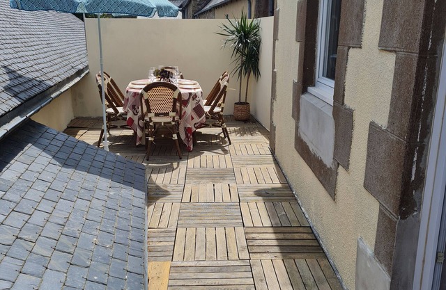 Apartment 'Le Sérénade' with Private Terrace and Wi-Fi