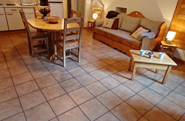 Apartment 'Les Campanules' with Mountain View, Balcony and Wi-Fi