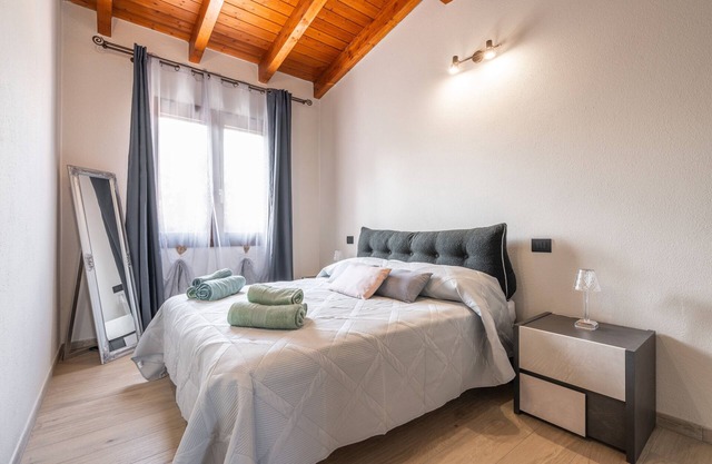 Apartment 'Matilde' with Mountain View, Wi-Fi and Air Conditioning