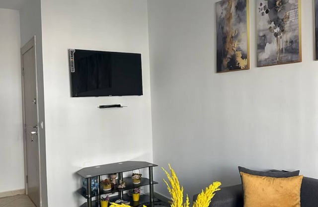 Apartment Moroccan in Bouznika with 3 Bedrooms & 2 Bathrooms & living room