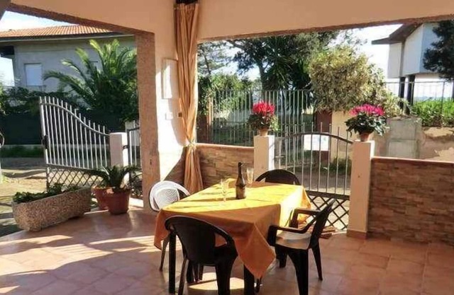 Apartment near the sea, Via delle Mimose