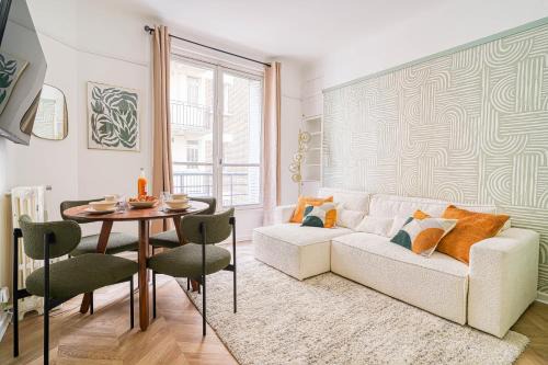 Apartment next to Palais des Congrès - Neuilly - II