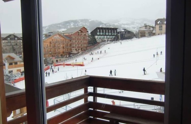 APARTMENT ON THE SLOPES