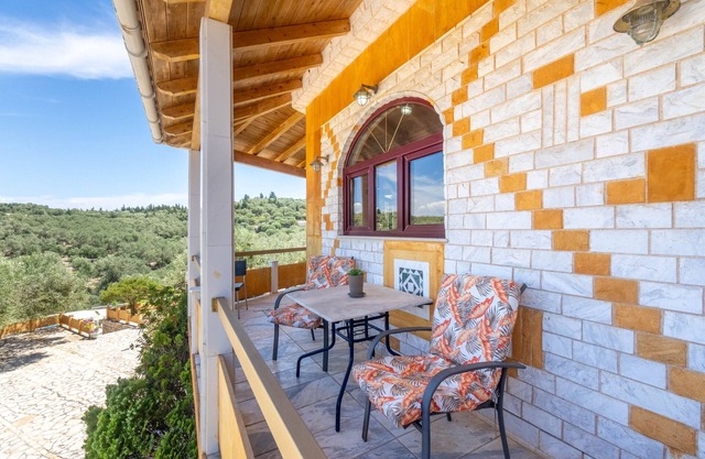 Apartment 'Paco's Resort Family Villa 14' with Sea View, Wi-Fi and Air Conditioning