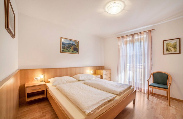 Apartment "Parigger Apt Zirbe" with Private Balcony, Shared Garden & Wi-Fi