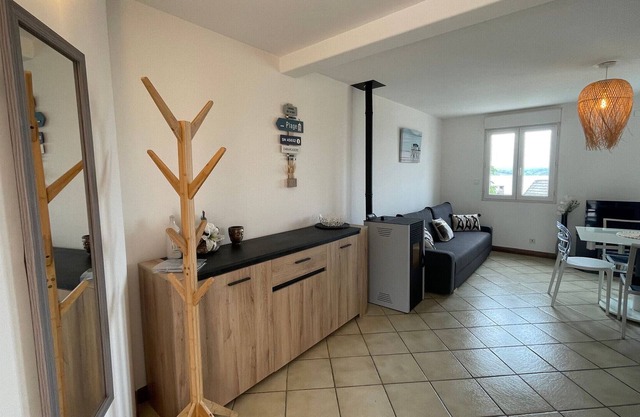 Apartment Salles-Curan, 1 bedroom, 4 persons