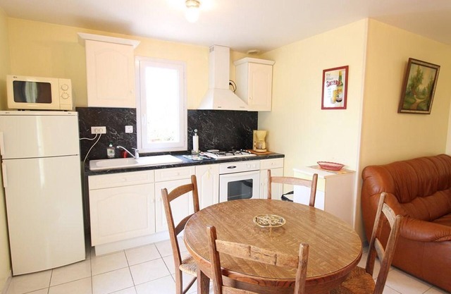 Apartment Sourniac, 2 bedrooms, 4 persons
