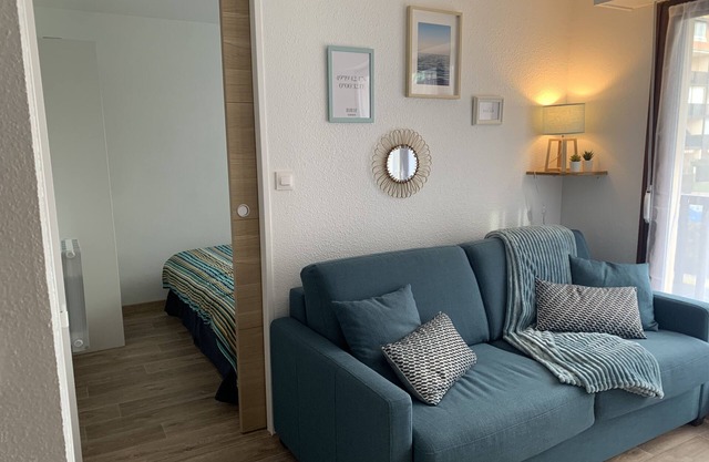 Apartment T2 seaside + parking VillerSim