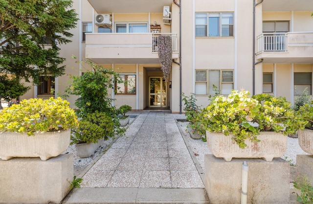 Apartment 'Terry's House' with Air Conditioning