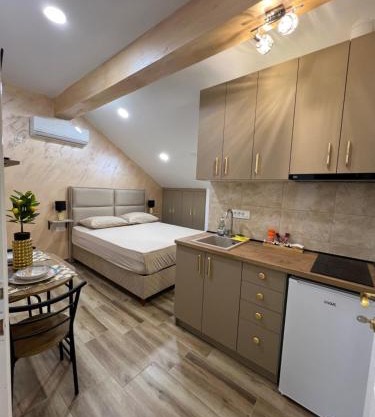 Apartment Tri limuna 1