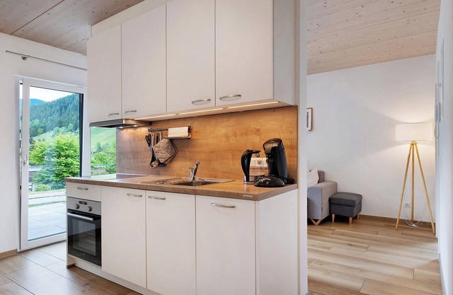 Apartment 'Wanderlust' with Mountain View, Private Terrace and Wi-Fi