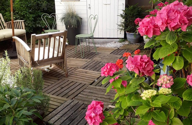 Apartment with terrace and garden .4 people.