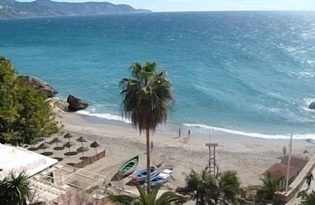 Apartment With Sea View And Shared Pools