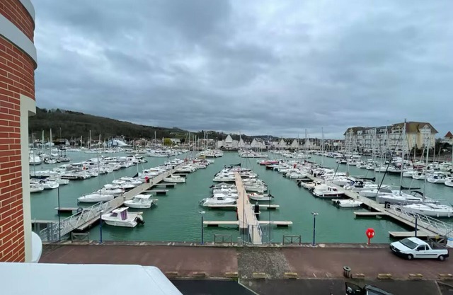 Apartment with terraces overlooking Port Guillaume - 5 min walk to the sea