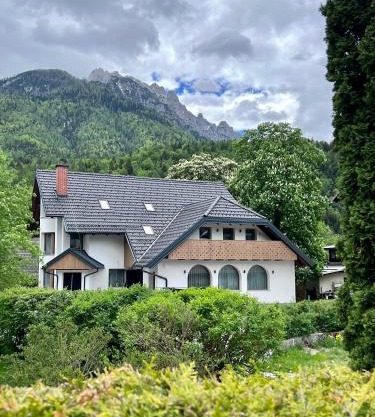 Apartments and Rooms Kaja
