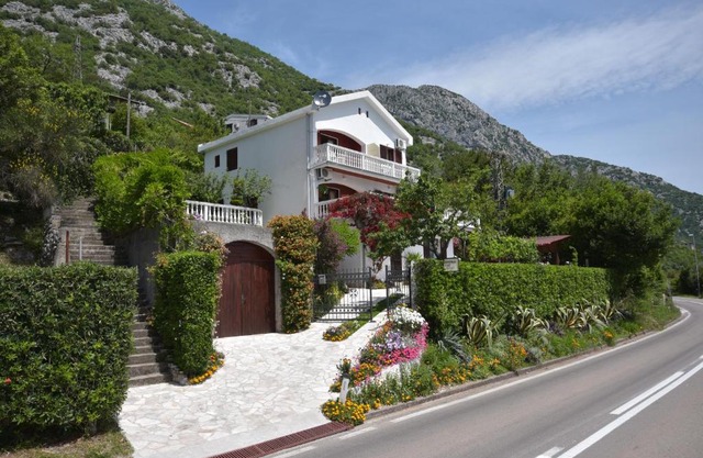 Apartments Biga