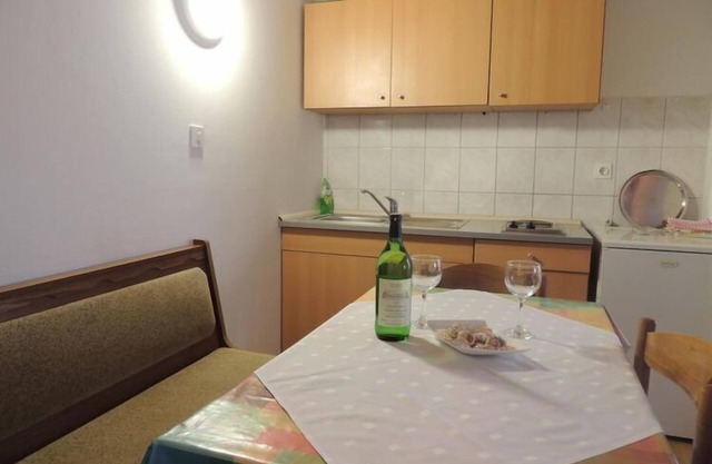 Apartments Travarevic - Two-Bedroom Duplex (6 Adults)