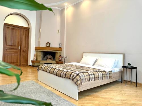 Apartments with a coffee machine in the city center, near the theater and Zlata Plaza