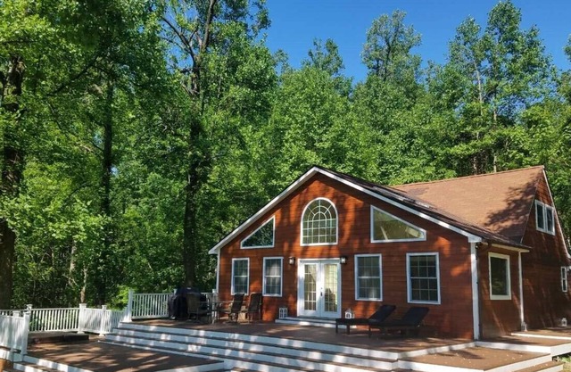 Appalachian Estates Cabin