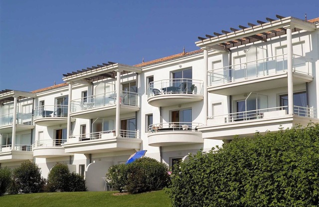 Appartement équipé 8p, sur le terrain de Golf !