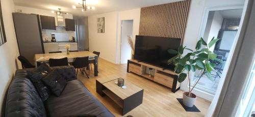 Apparemment 3 chambres neuf à 10 minutes de Paris