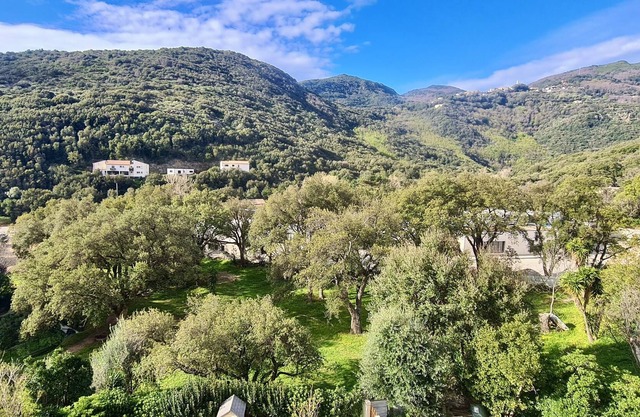 Appart. 6 Pers. vue Mer/montagne