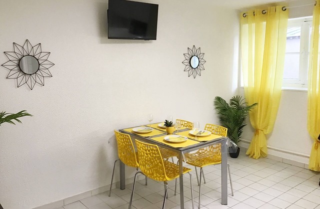 Appart Atena 50 m2, parking, proche Sanctuaire.