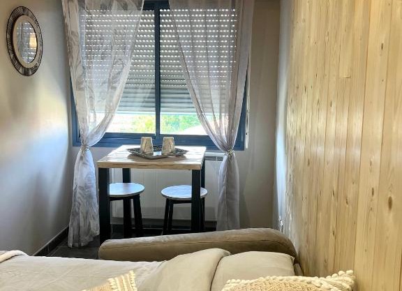 Appart Hotel cozy proche centre, parking