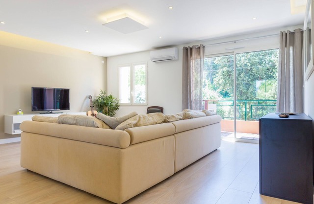 Appart "LA SOURCE 1" T3 - 3* Near beaches