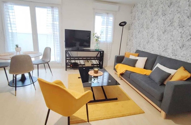 Appart Poissy Relax Wi-Fi Pool by Servallgroup