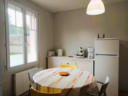 Appartement à 20m de la plage de Tourony à TREGASTEL - Ref 408