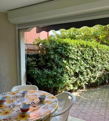 Appartement équipé pour 4 personnes avec piscine - 4CARA8