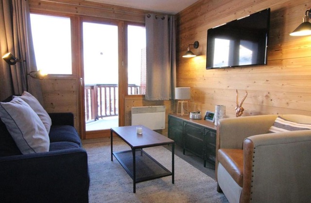 Appartement 3 pièces, 6 pers, 45m² - Couv.piscines, prox.pistes et écoles ski, parking, balcon, WiFi - FR-1-405-161