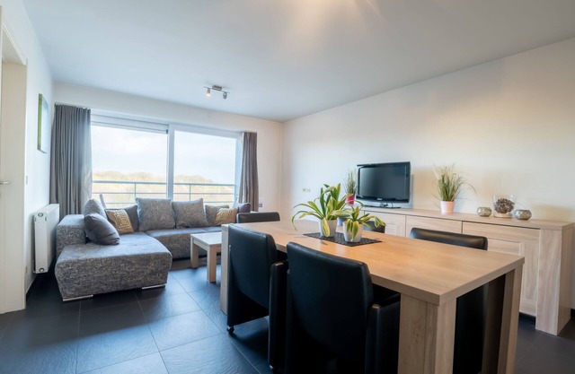 Appartement 402 by Interhome