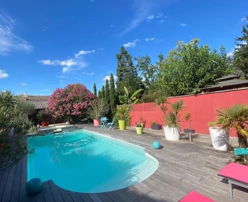 Appartement 45m2 à Bordeaux avec accès piscine