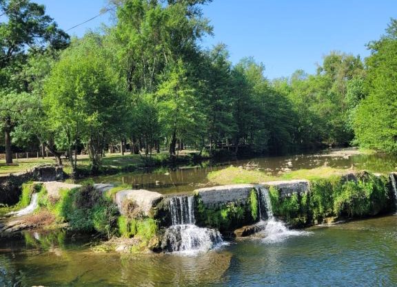 Appartement ardeche vallée de l'ouvèze SANS extérieur mais à proximité de parcs