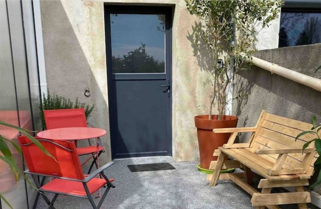 Appartement Avec Terrasse et Jardin