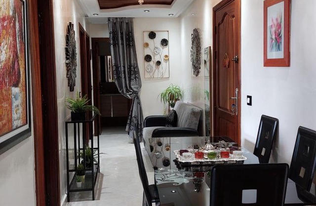 Appartement avec terrasse au cœur du centre-ville de Rabat