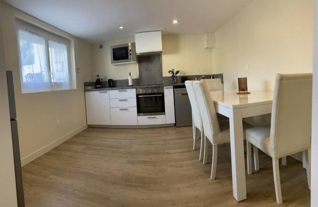 Appartement Cosy à 25 Minutes de Paris - F2