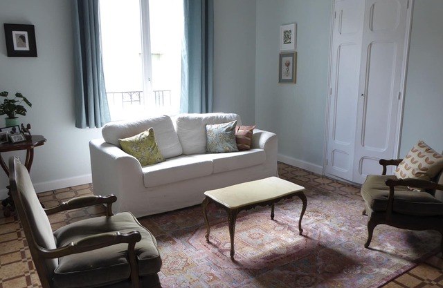 "Appartement Cerise" - 2 Bedroom Character Apartment in Heart of Prades