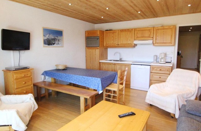 Appartement cosy 2 pièces, 6 pers, face aux pistes - Alpe d'Huez - FR-1-405-33
