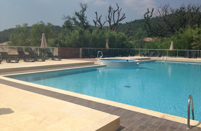 Appartement dans Residence – Le Domaine de Camiole