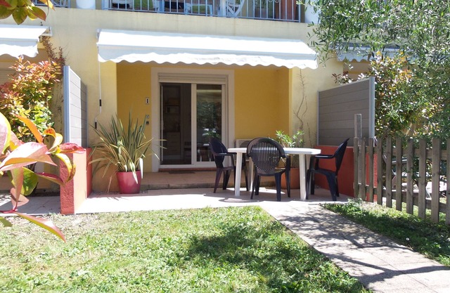 Appartement Deux Pièces Dans Villa